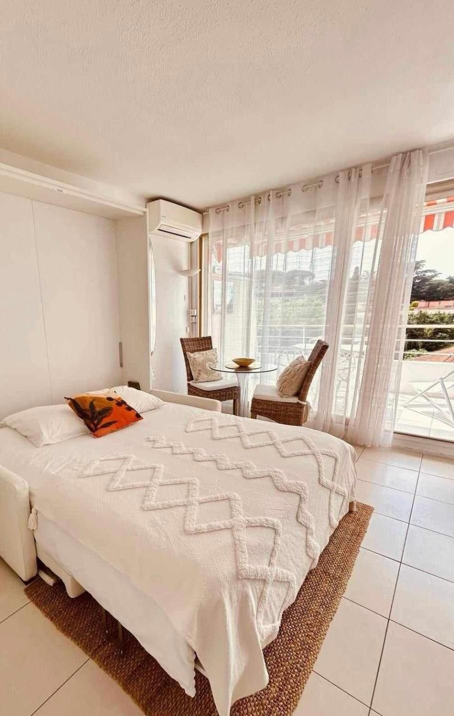 Eden Apartment แซ็ง-ทรอเป ภายนอก รูปภาพ