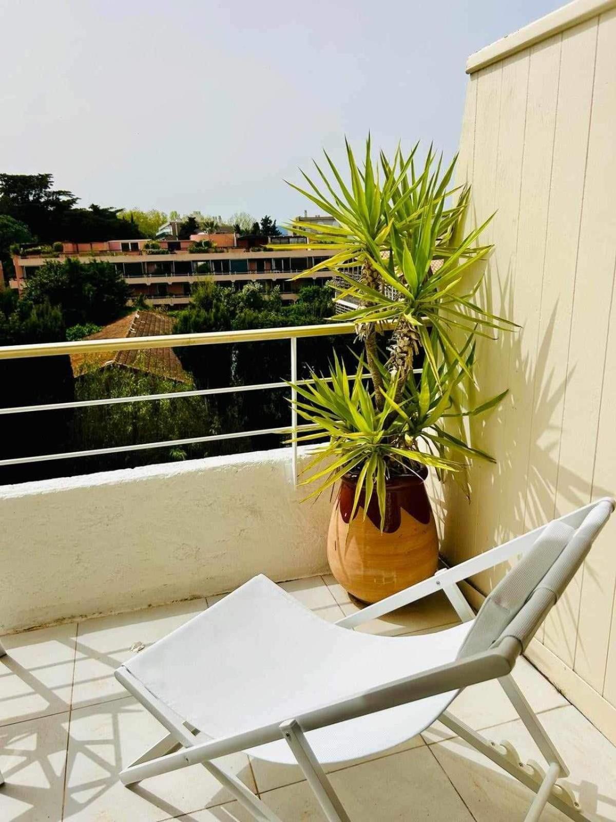 Eden Apartment แซ็ง-ทรอเป ภายนอก รูปภาพ